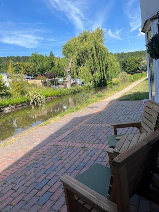 Hidden Gem Canal Facing Retreat With Lovely Walks Hopwas Exteriér fotografie